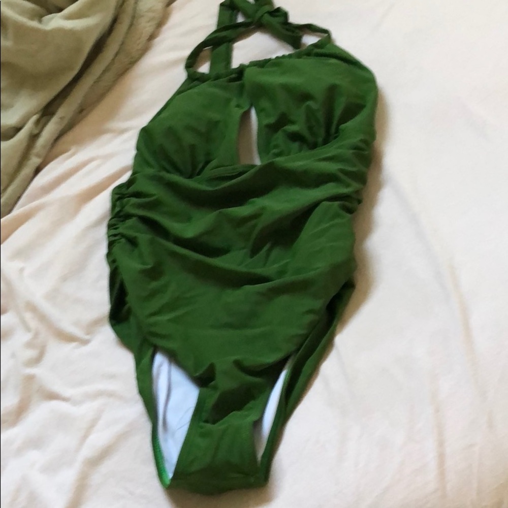 Bathing suit